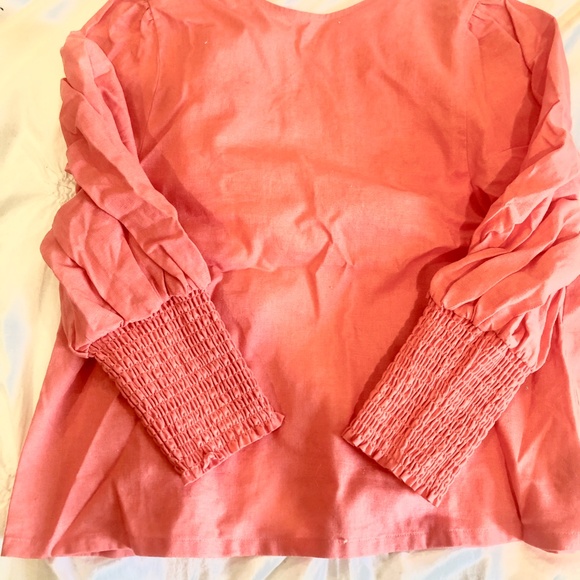 Stella & Dot coral - Picture 2 of 3